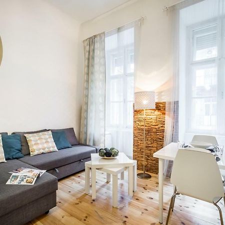 בודפשט Bpr Bright Sapphire Apartment מראה חיצוני תמונה