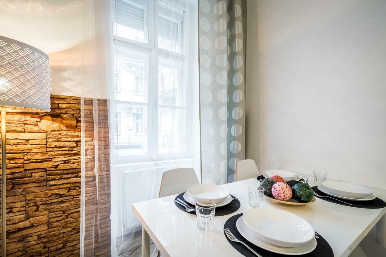 בודפשט Bpr Bright Sapphire Apartment מראה חיצוני תמונה