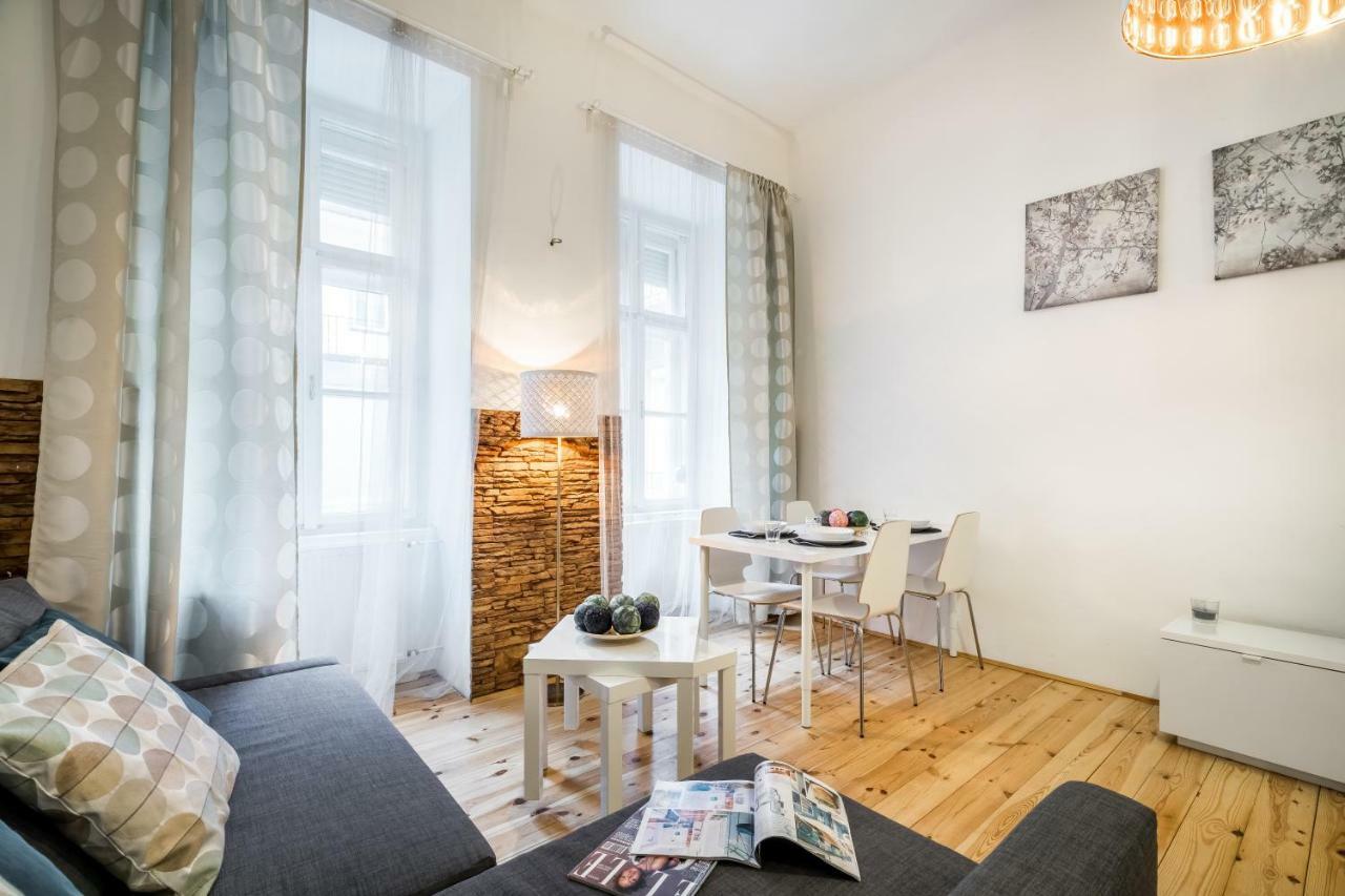 בודפשט Bpr Bright Sapphire Apartment מראה חיצוני תמונה